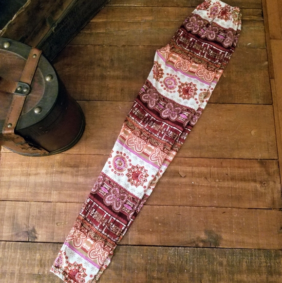 Paisley Aztec print leggings - Picture 2 of 4